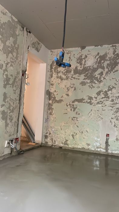 Execut lucrări de amenajări interioare