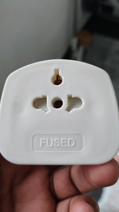 Adaptor Universal Priză (UK la EU/Universal) PIFCO - 13A, Cu Siguranță