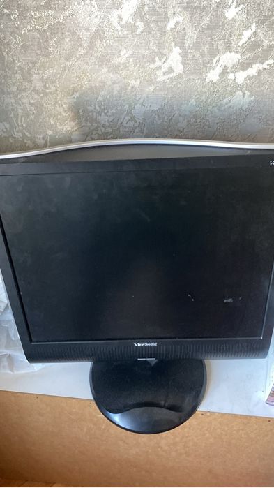 продам 2 монитора