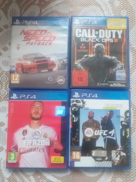 Vand jocuri  PENTRU PS 4