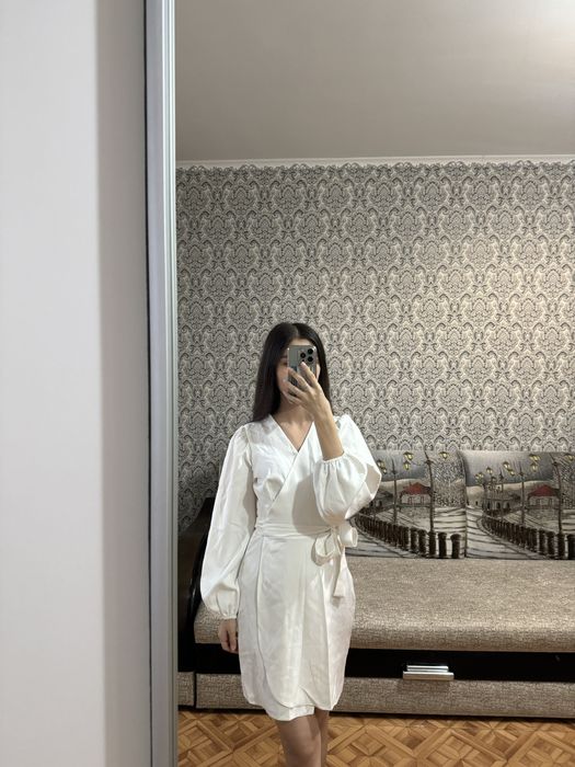 Белый вечернее платье