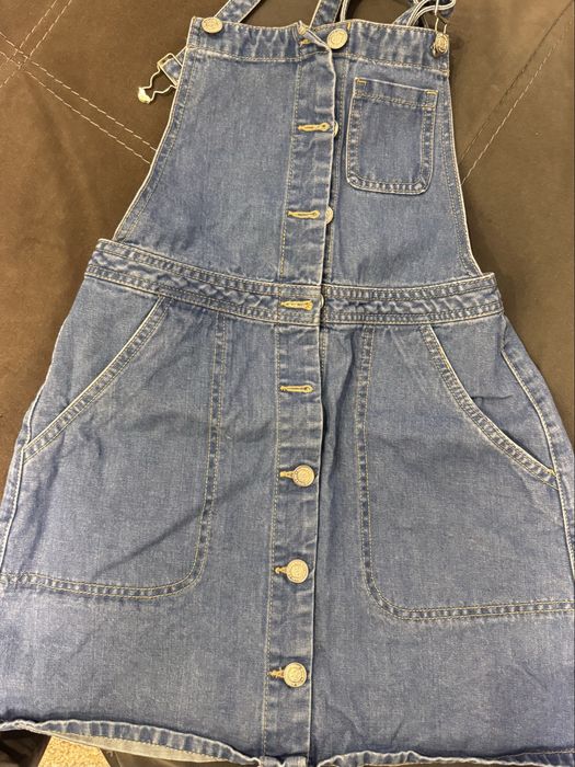 Дамски рокли.