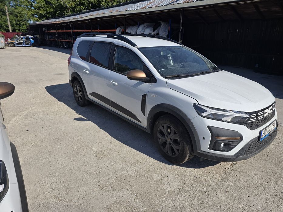Dacia Jogger Extreme GPL 2023 clima 7 locuri  avariat