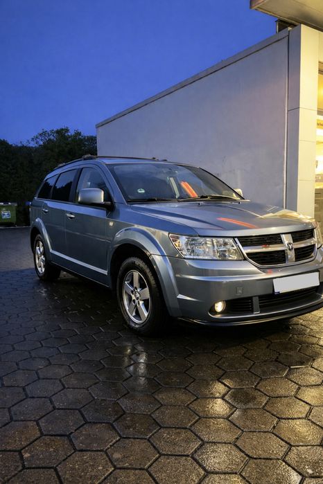 Dodge journey (fiat Freemont) 2.4 benzina si cutie automata  7 locuri