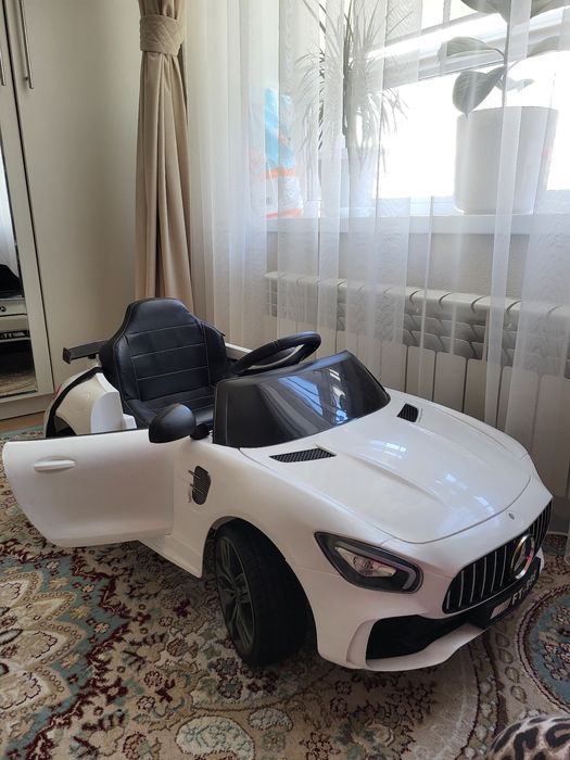 Машинка  радиоуправляемая