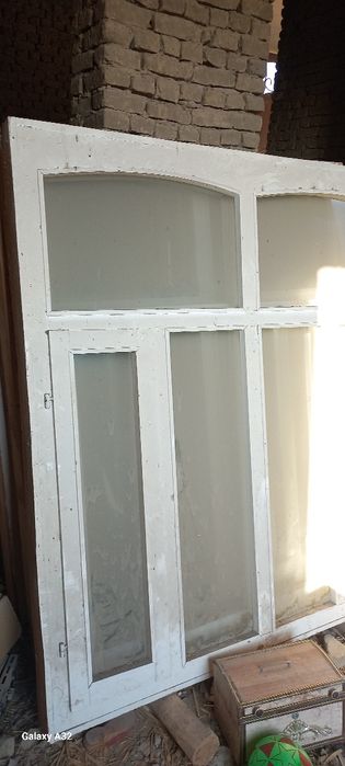 Тахта  ром 5 та бита ешик ики канотли .1 ярим млн ками бор