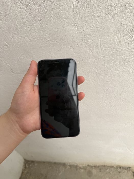 iPhone 11/64гб/72%