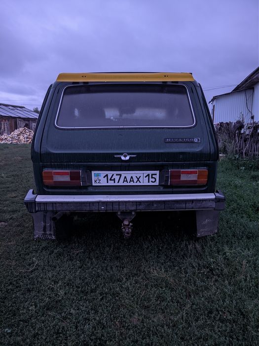 Продам ниву 2121