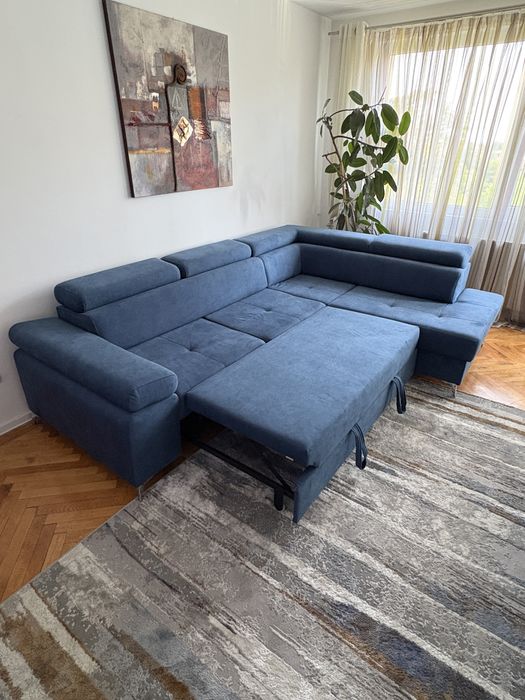 Coltar extensibil elegant, cu tetiere reglabile
