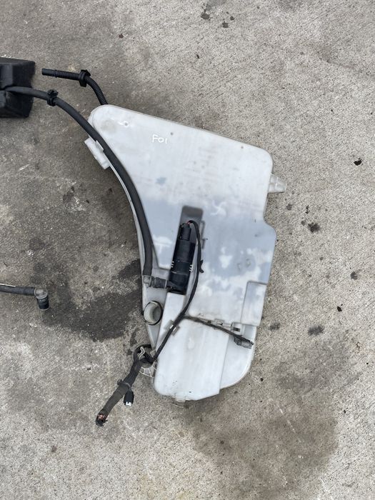Vas stropgel / spalator parbriz BMW f01 f02 f06 f13 f10 f11