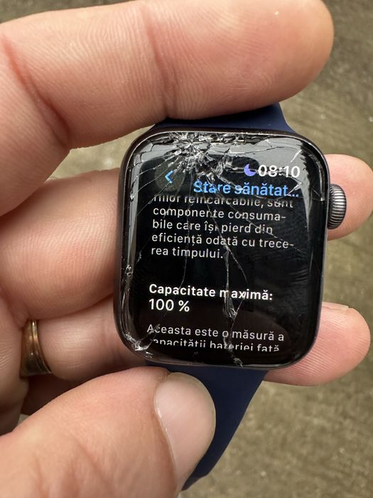 Pentru piese apple watch 4 placa buna