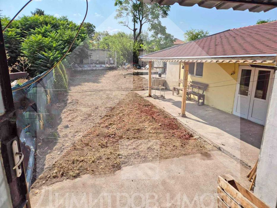 Продава се Етаж от къща в Нови пазар - 61 кв.м за 1263 €/кв.м - Снимка #17