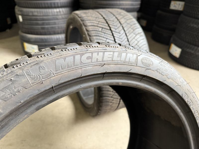 295/30/20 MICHELIN 2бр