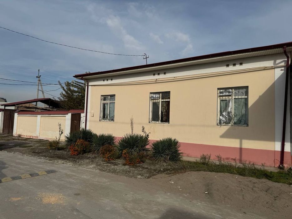 Uchastka sotiladi 6 sotix