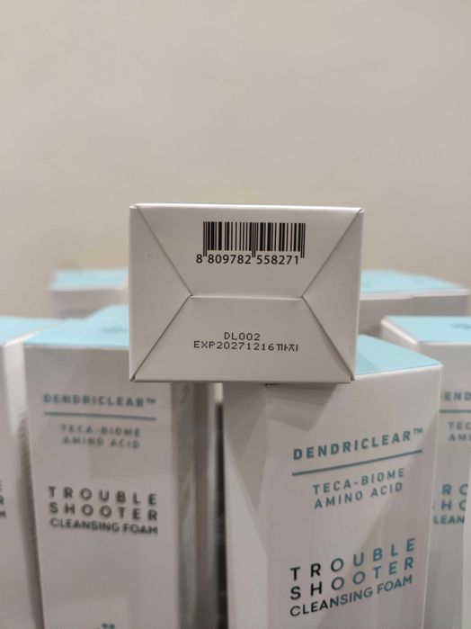 TROUBLE SHOOTER CLEANSING FOAM Derma centric Koreya maxsuloti