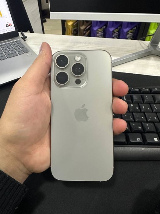 Iphone 16 Pro (256) Gb