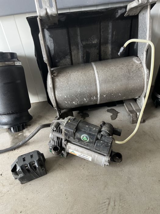 Въздушно окачване Airmatic ML МЛ W164