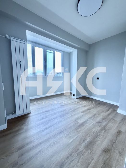 Продава се Тристаен апартамент в София, Сердика - 60 кв.м за 1658 €/кв.м - Снимка #2