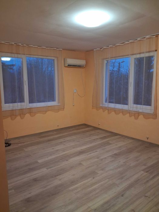 Дава се под наем Етаж от къща в Перник, Клепало - 90 кв.м за 298.86 € - Снимка #4