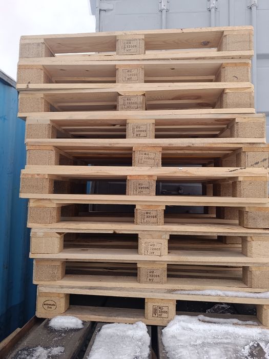 Продам поддоны 2000