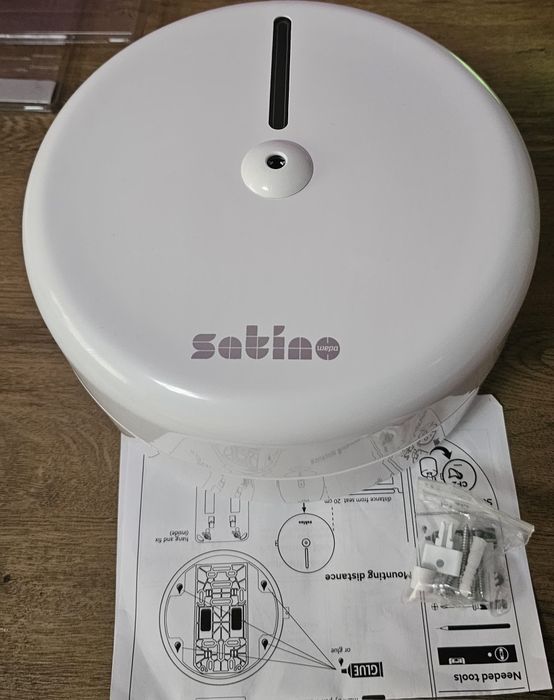 Dispenser cu derulare centrala pentru hârtie igienica