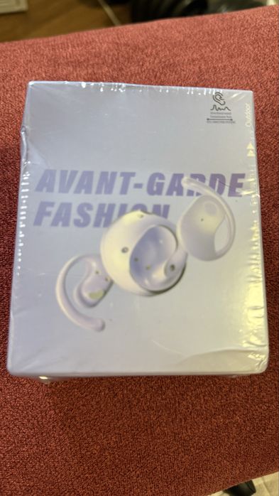 Ai Преводач на 150 езика включително и български език!