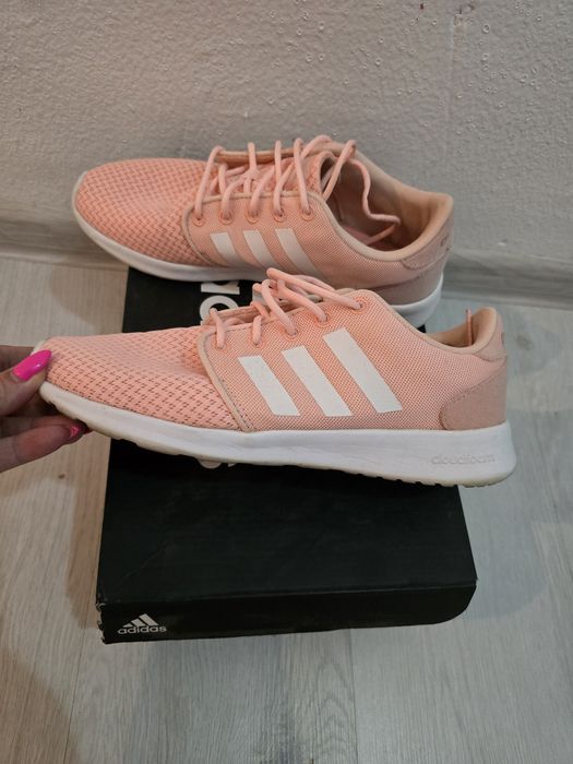 Маратонки Adidas