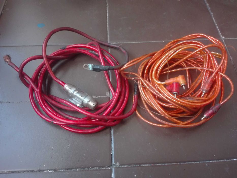 Машинки за ел стъкла тасове рено дачия Касетофони и CD - та и кабели з