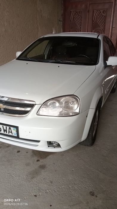 Ласетти 1.8 автомат люкли сотилади