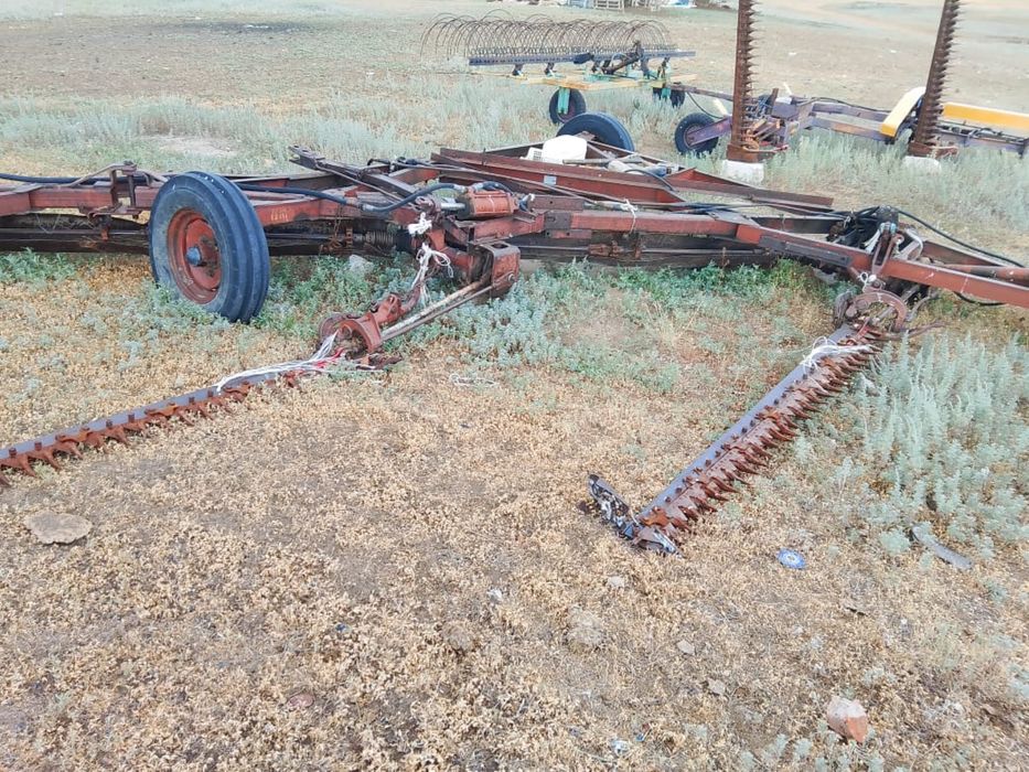 трактор и косилку в хорошем состоянии