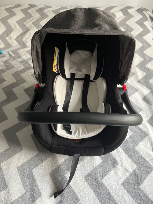 Бебешка кошница за кола