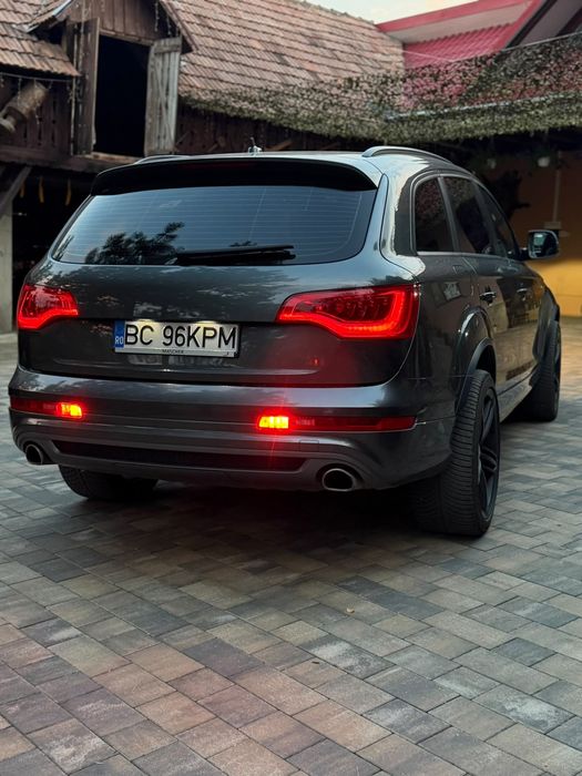 Audi Q7 // S Line// Quatro