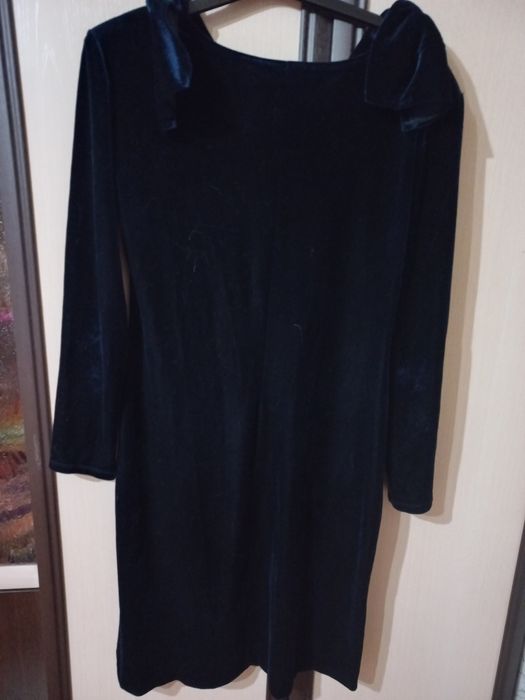 Продам женское вечернее платье