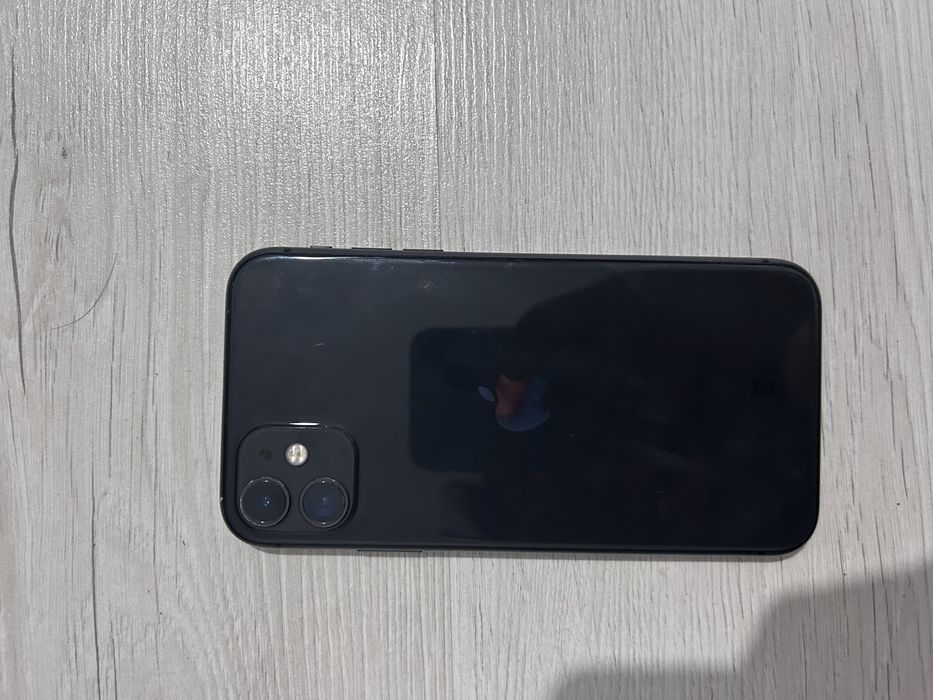 Iphone 11 сатылады.