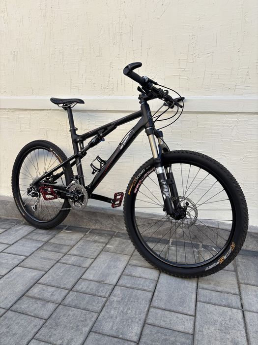 Bicicleta Radon Skeen Full suspension / DTSwiss / cube trek scott