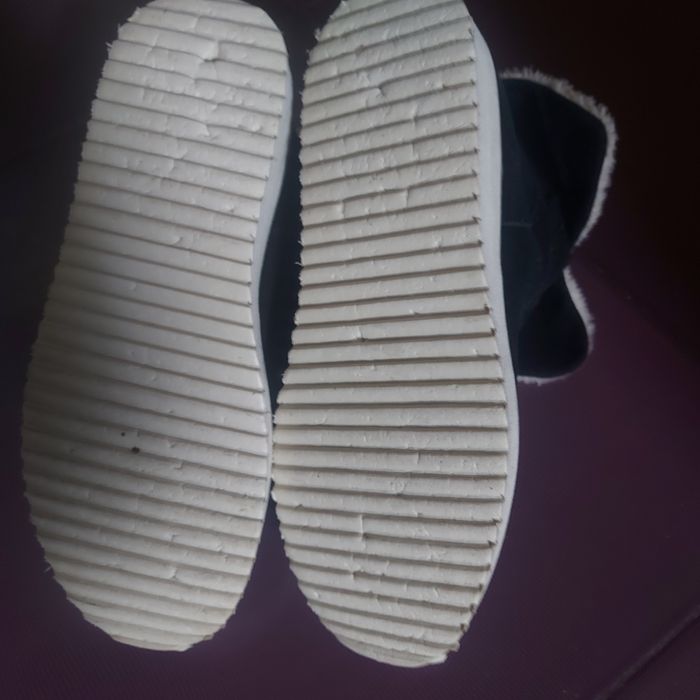 Vind ghete îmblănite marimea 37 , 38