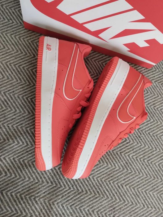 Nike Air Max Red маратонки номер 37.5