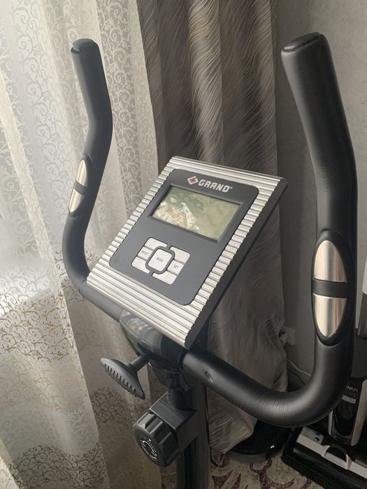 Продам тренажерный велосипед