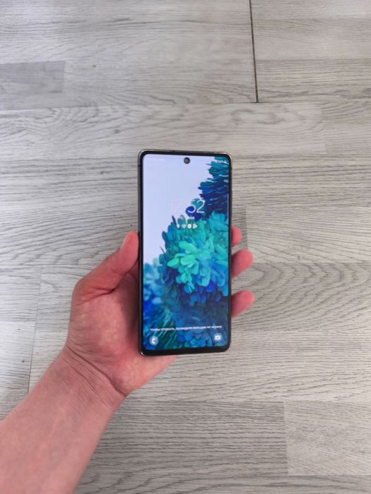 S20 FE 6/128 GB!