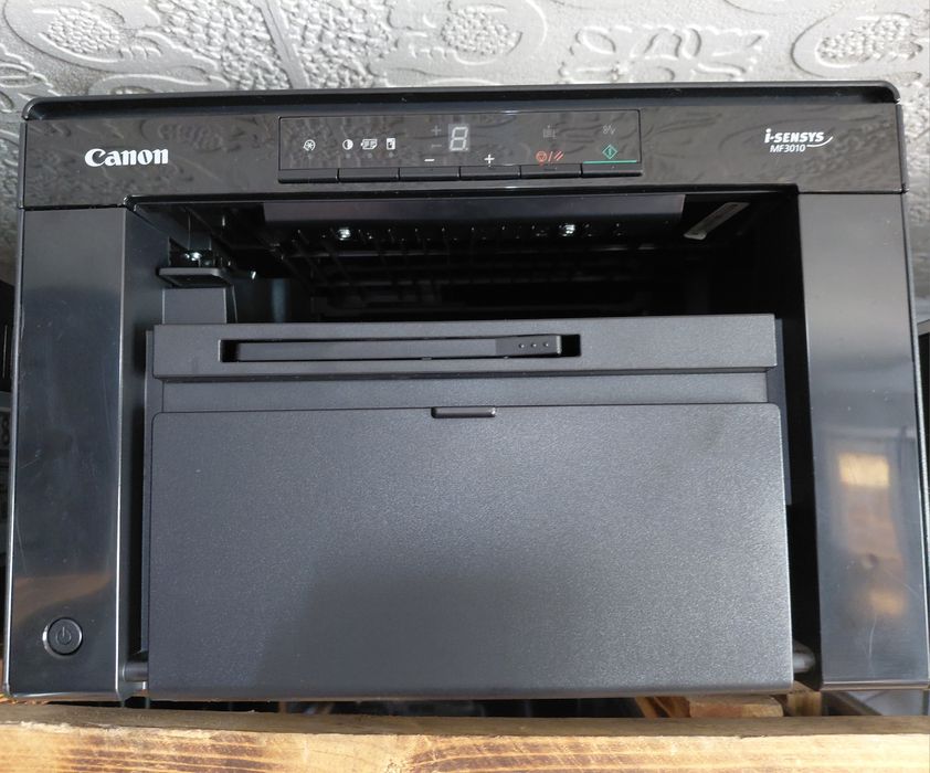 МФУ/Принтер/Сканер/Копир/Canon MF3010
