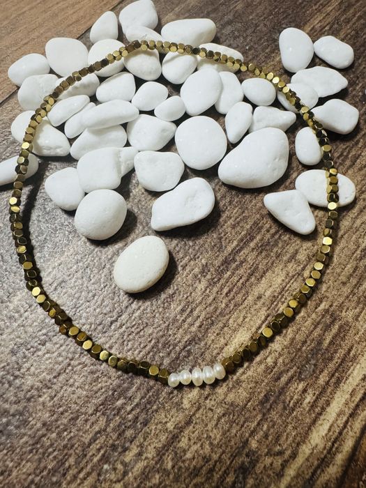 Бижута от естествени перли и камъни ръчно изработени