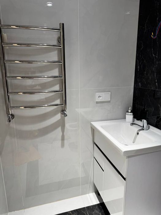 Офис Ц-1 Street 77  65 м2