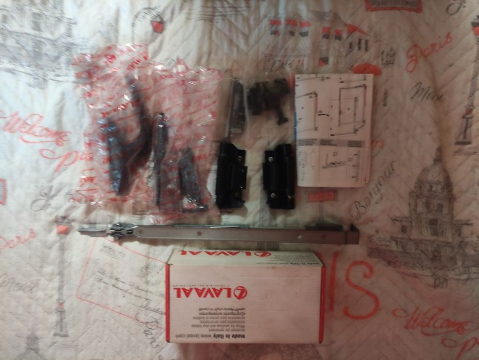 Механизъм за отваряне в две равнини