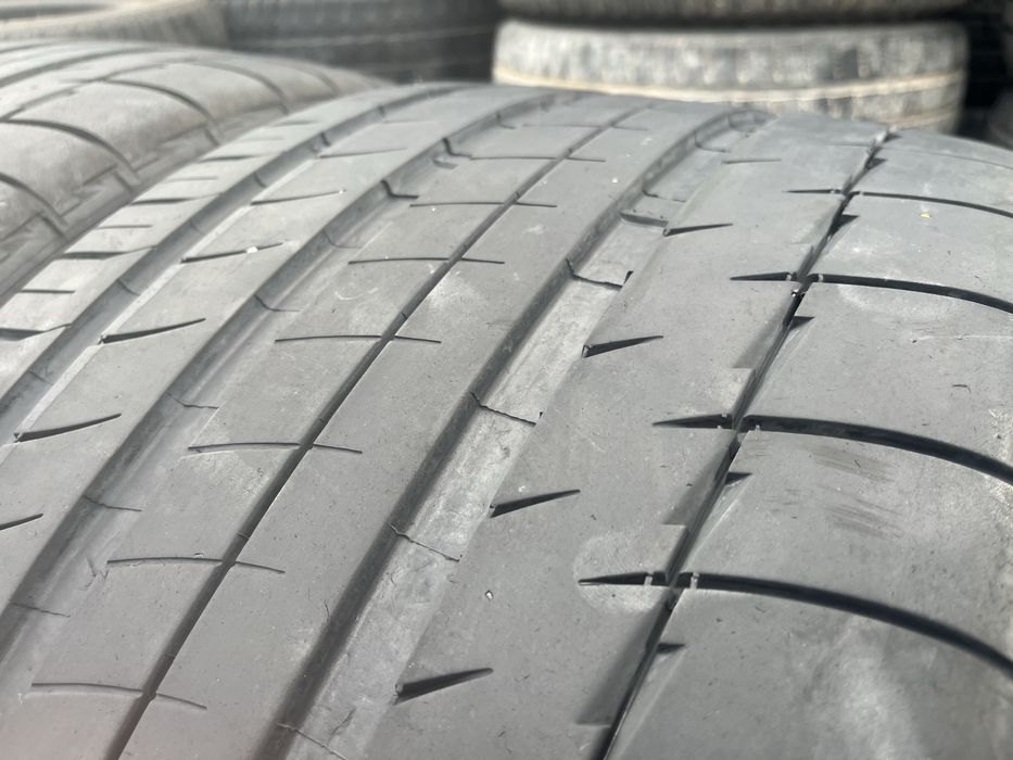 4бр 295/35/21 на 7мм  Топ Мишелин Латитут