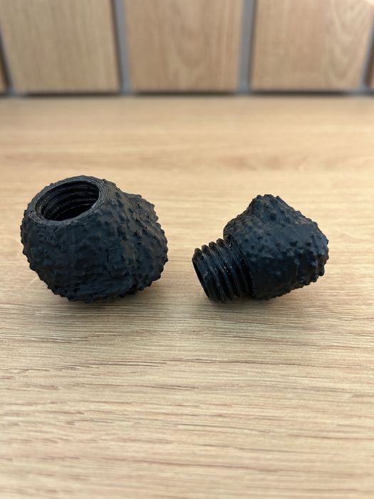 Пластмасов трюфел за тренировка и обучение на кучета