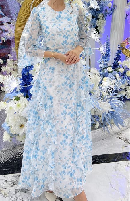 Продается платье