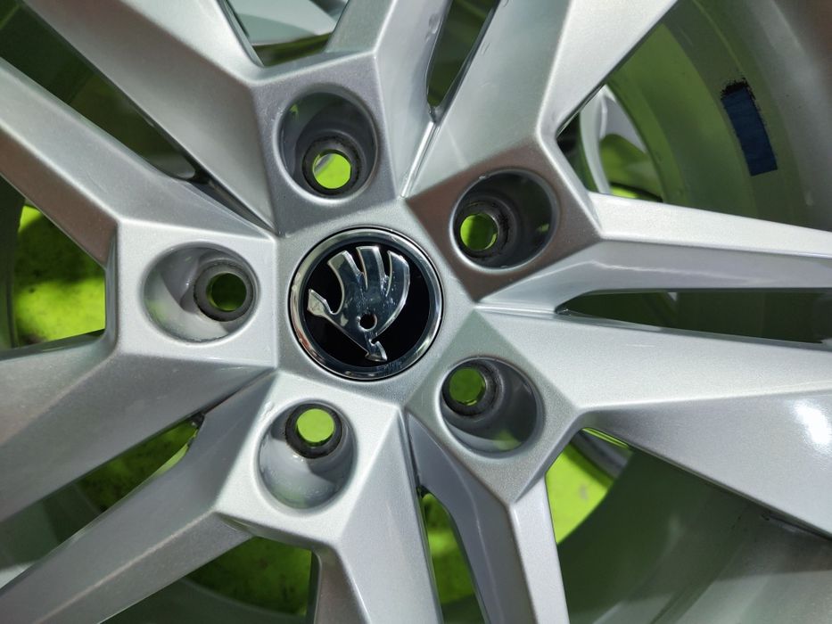 17 5x112 Skoda лети джанти 5х112 шкода