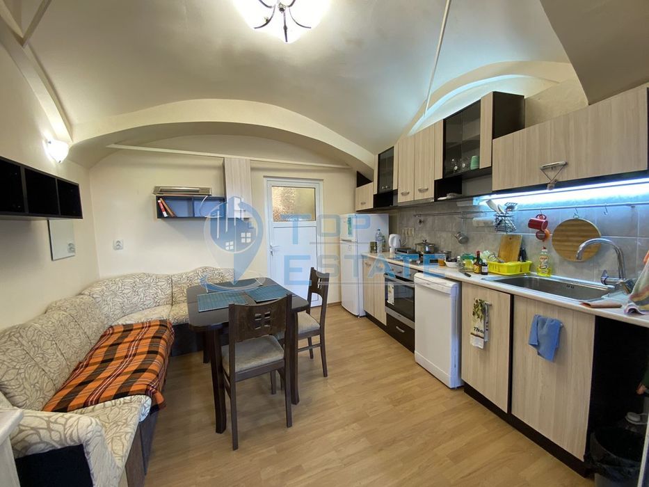 Продава се Къща в Велико Търново, Стара част - 110 кв.м за 1405 €/кв.м - Снимка #1