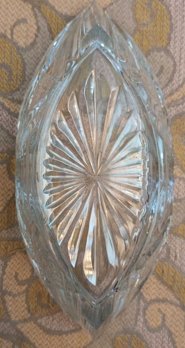 Ваза хрустальная