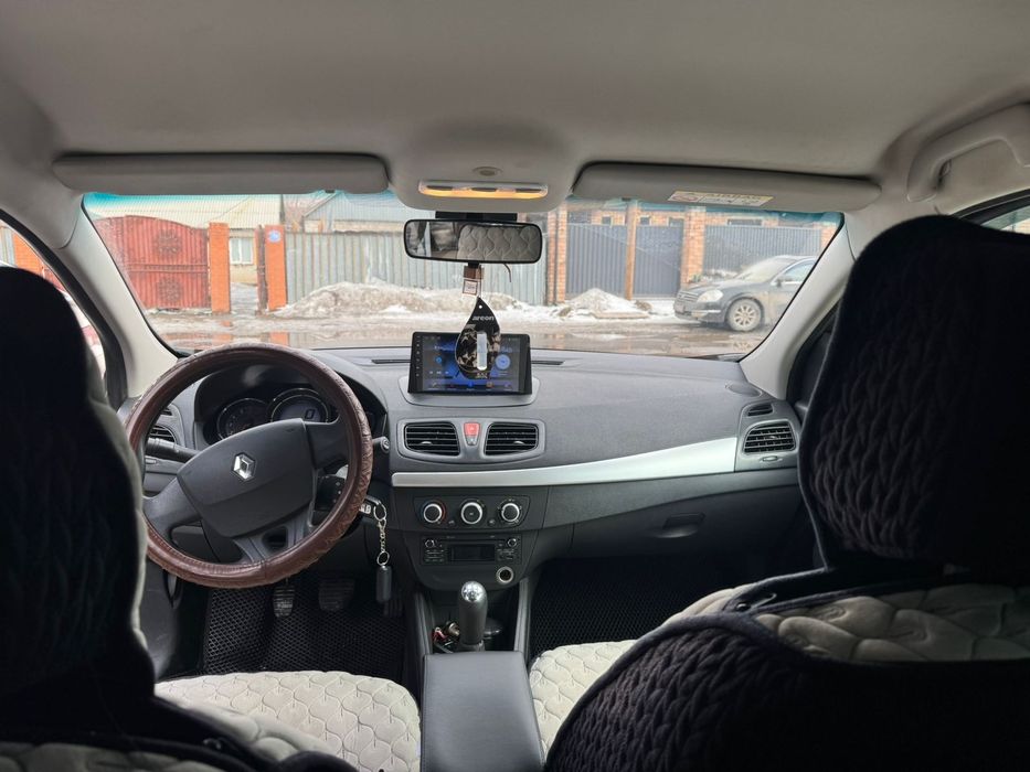 Renault Fluence продам